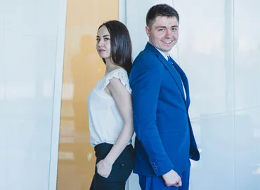 捷报比分以深度覆盖足球核心模块，数据全面精准为核心，带来高效便捷的体验。 - 捷报比分